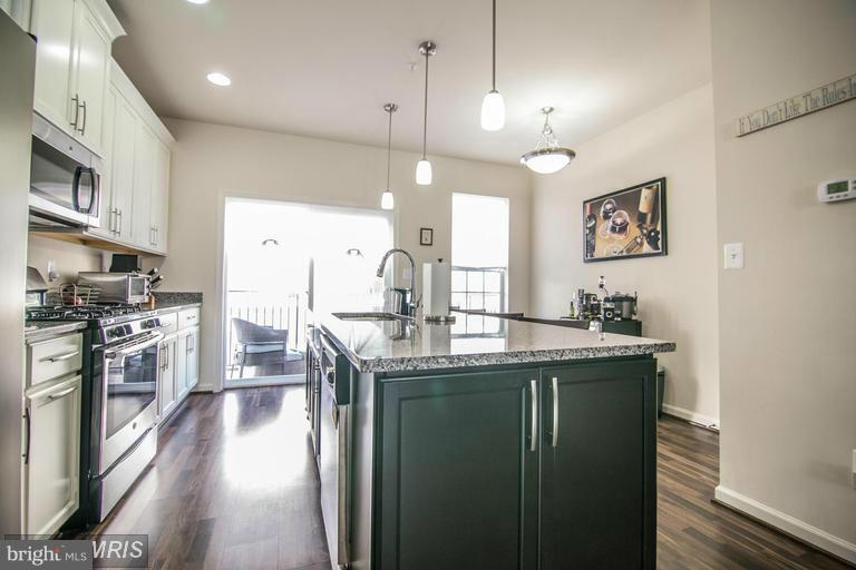 GALLERY PARK - Residential Lease