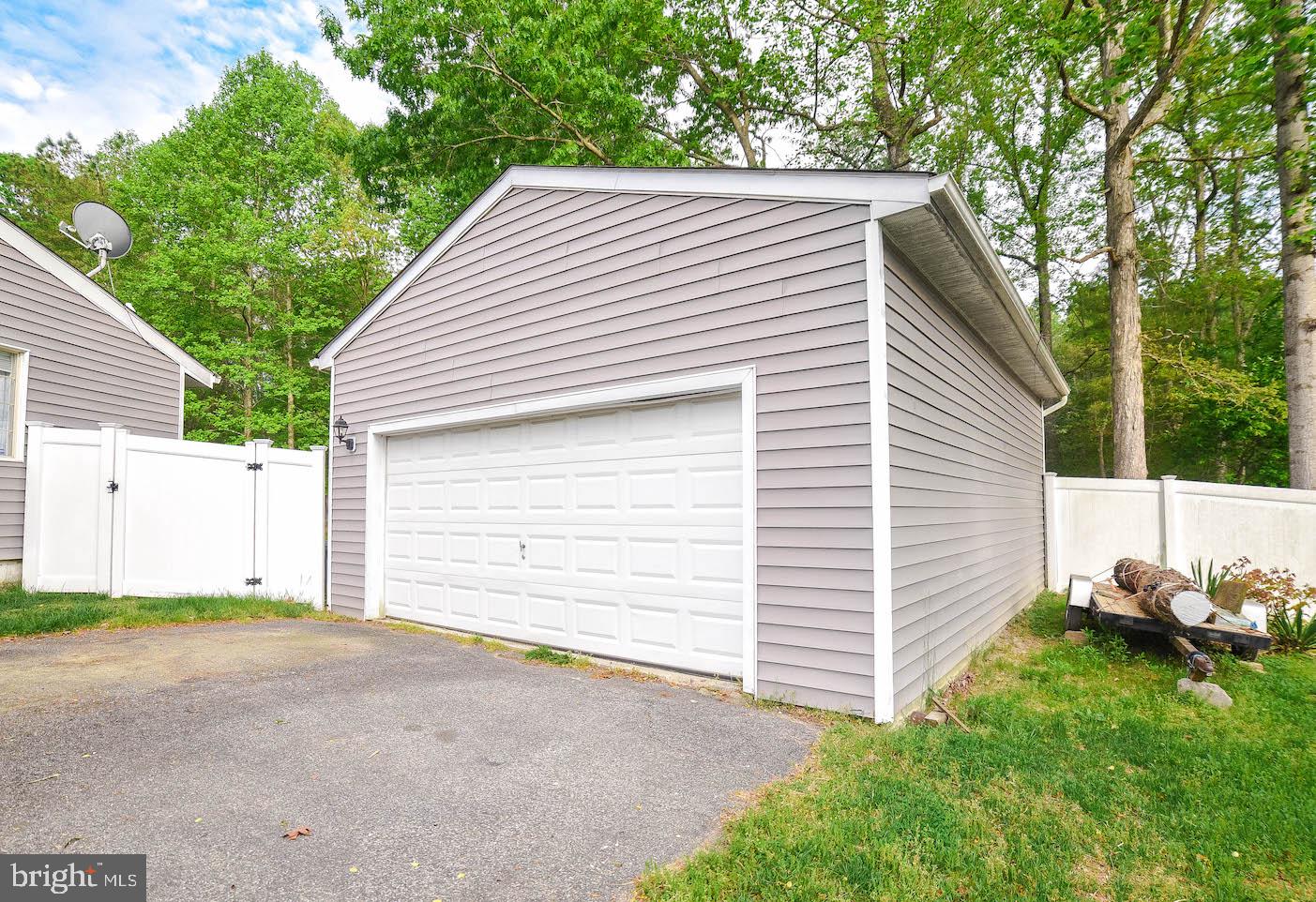 SAINT ANDREWS ES - Residential