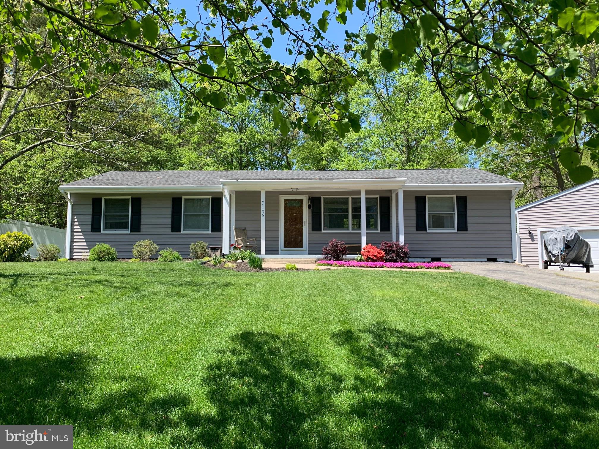 SAINT ANDREWS ES - Residential