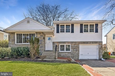 Homes For Sale - 5160 Garfield Avenue<br/> PENNSAUKEN, NJ 08109