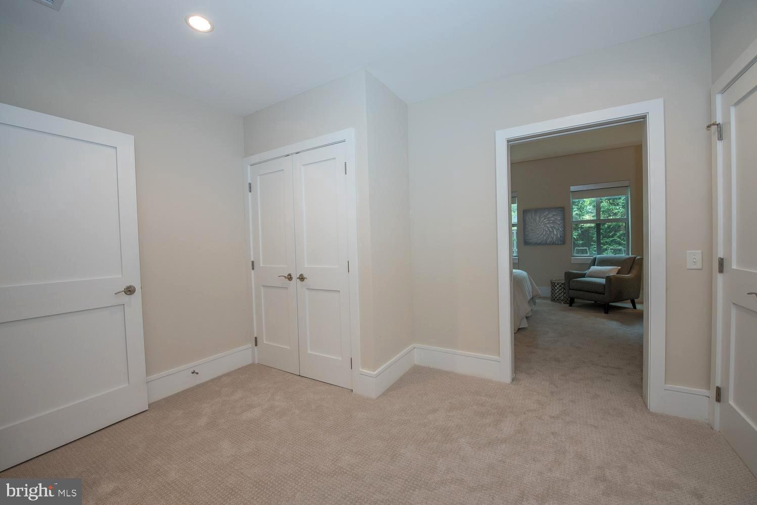 PEMBROKE NORTH - Residential