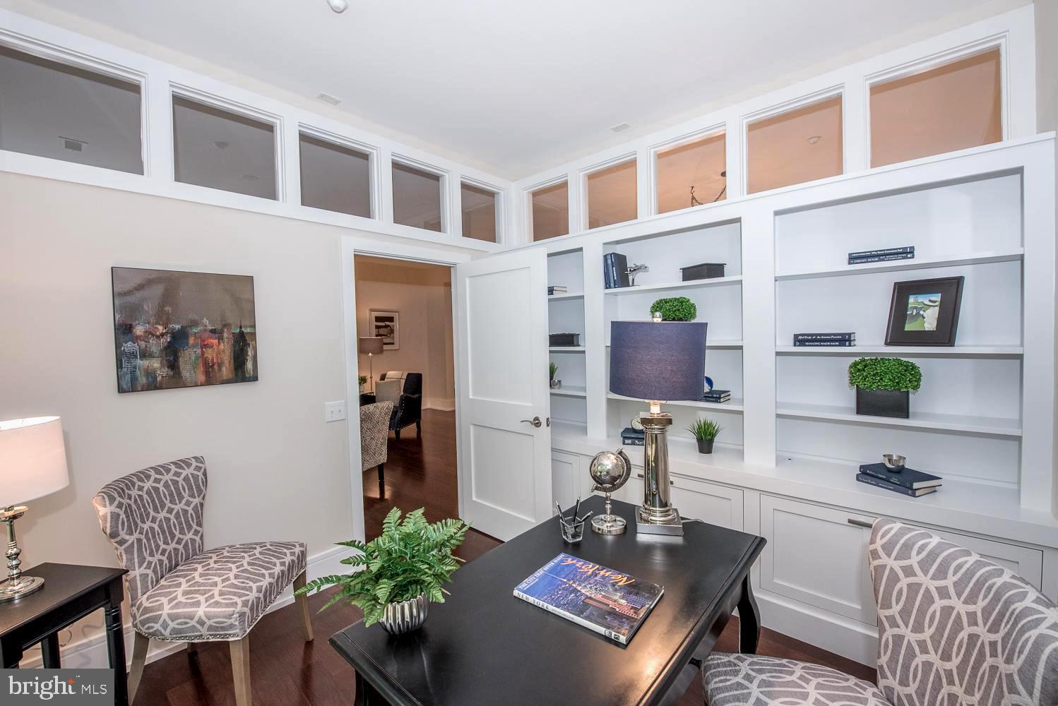 PEMBROKE NORTH - Residential