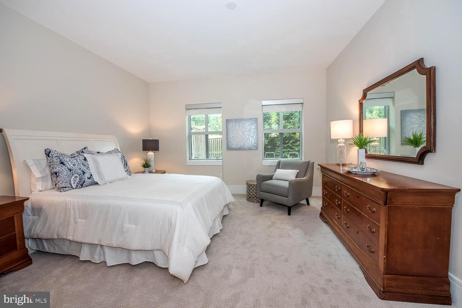 PEMBROKE NORTH - Residential