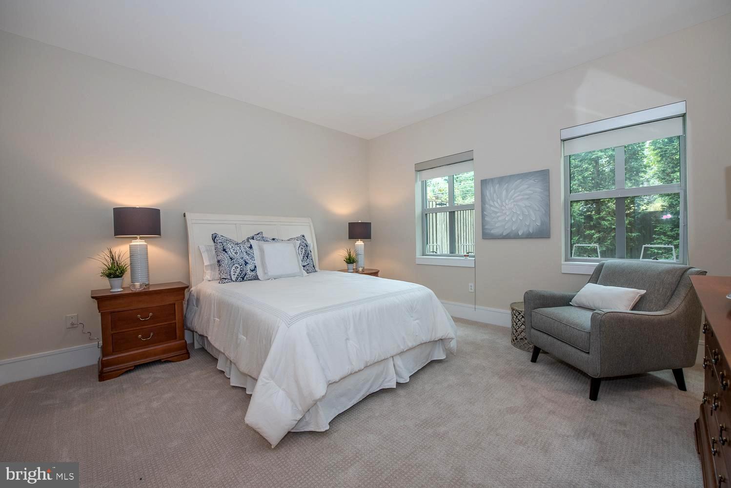 PEMBROKE NORTH - Residential