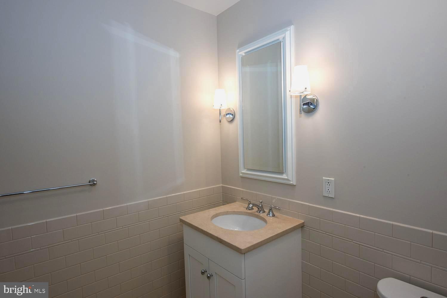 PEMBROKE NORTH - Residential