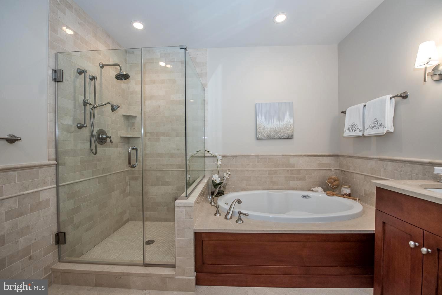 PEMBROKE NORTH - Residential