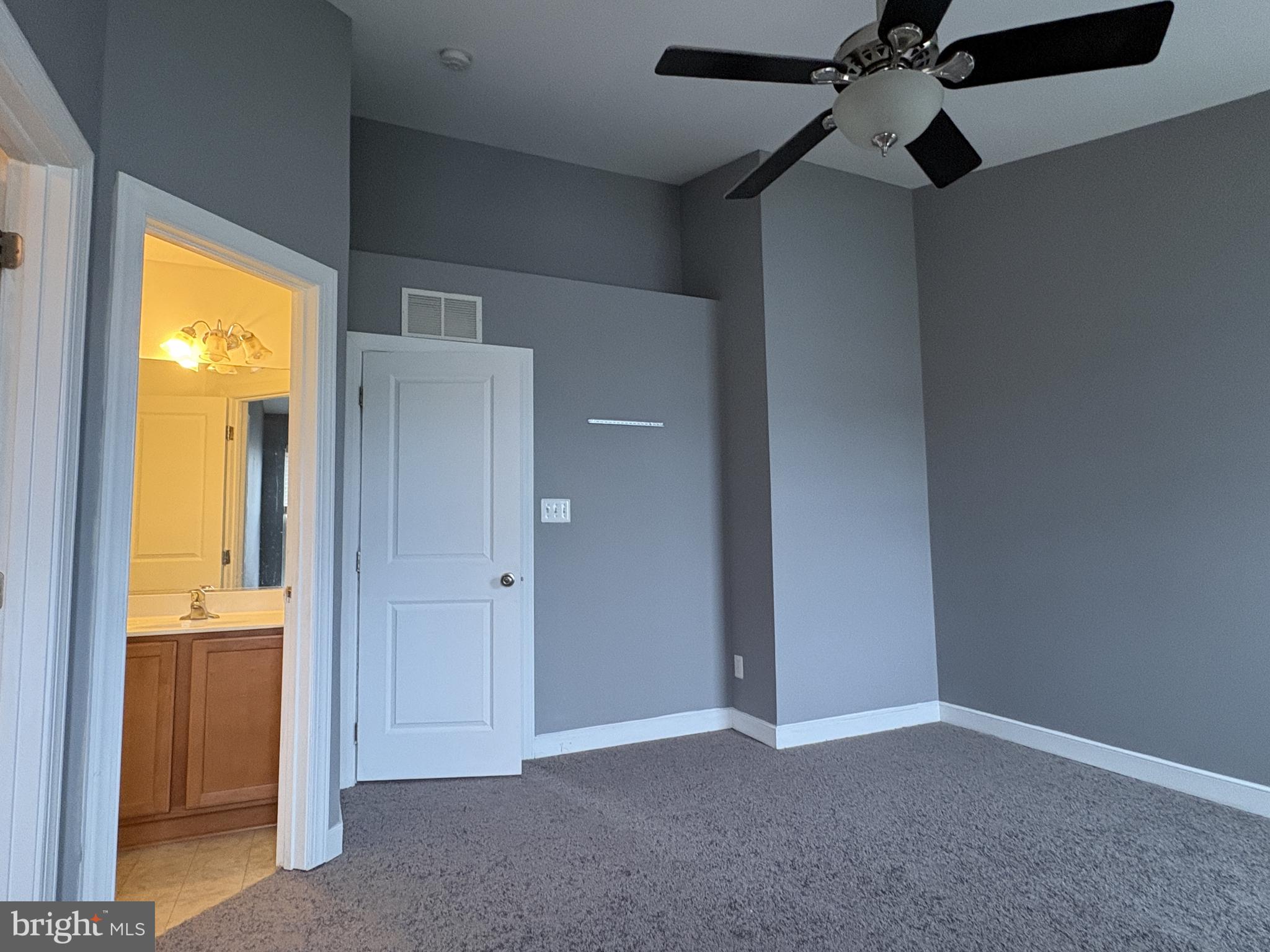 CHESAPEAKE BAY GOLF CLUB - Residential