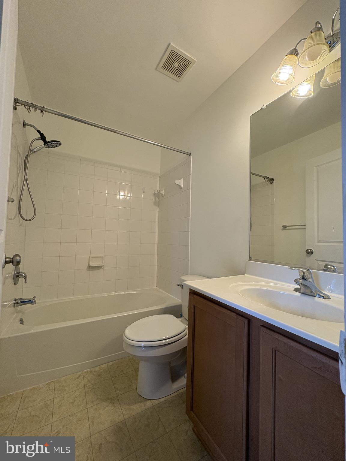 CHESAPEAKE BAY GOLF CLUB - Residential