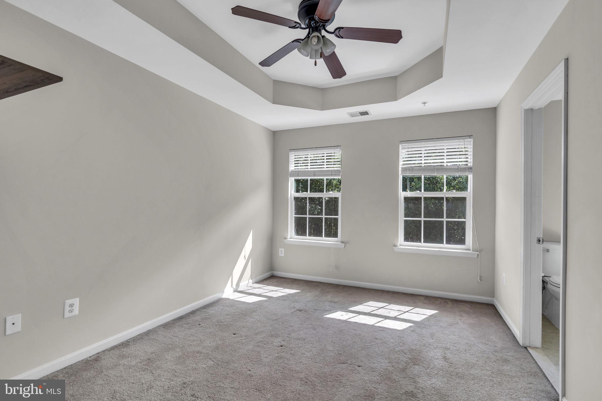 BALLENGER CREEK CENTER POND - Residential