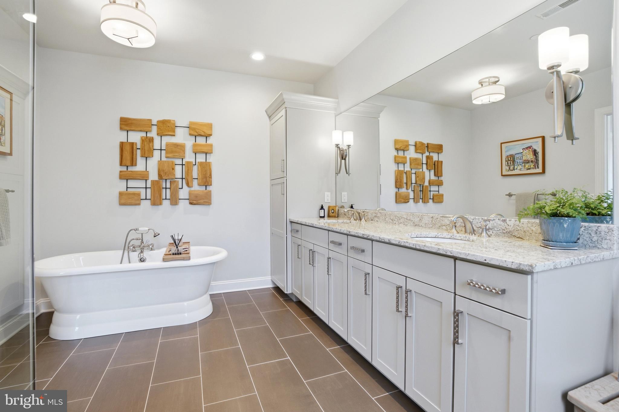 TOWNS EDGE - Residential