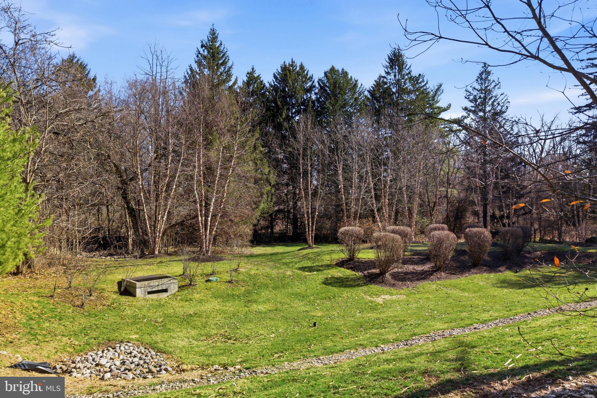 TOWNS EDGE - Residential