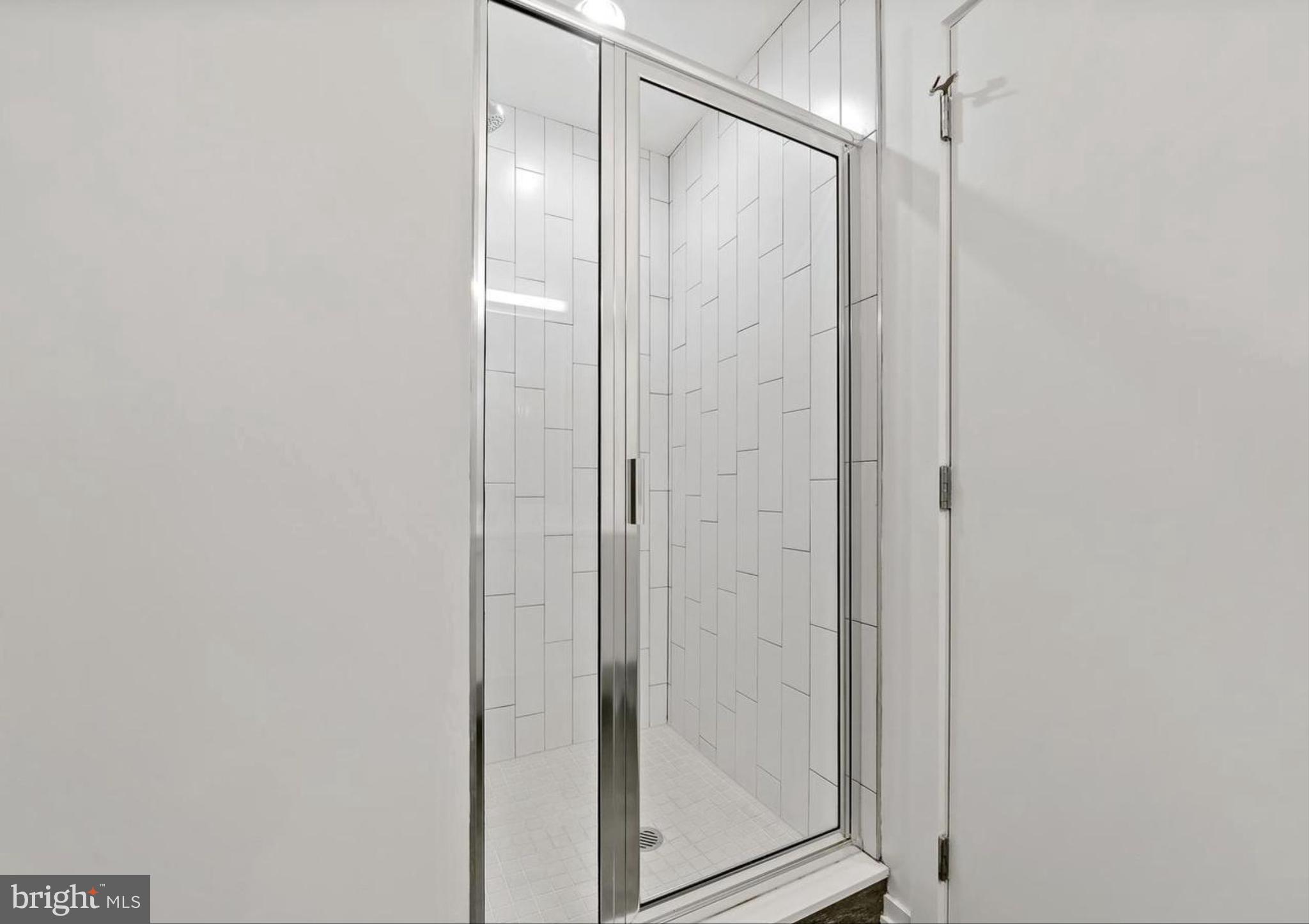 FAIRMOUNT - Residential