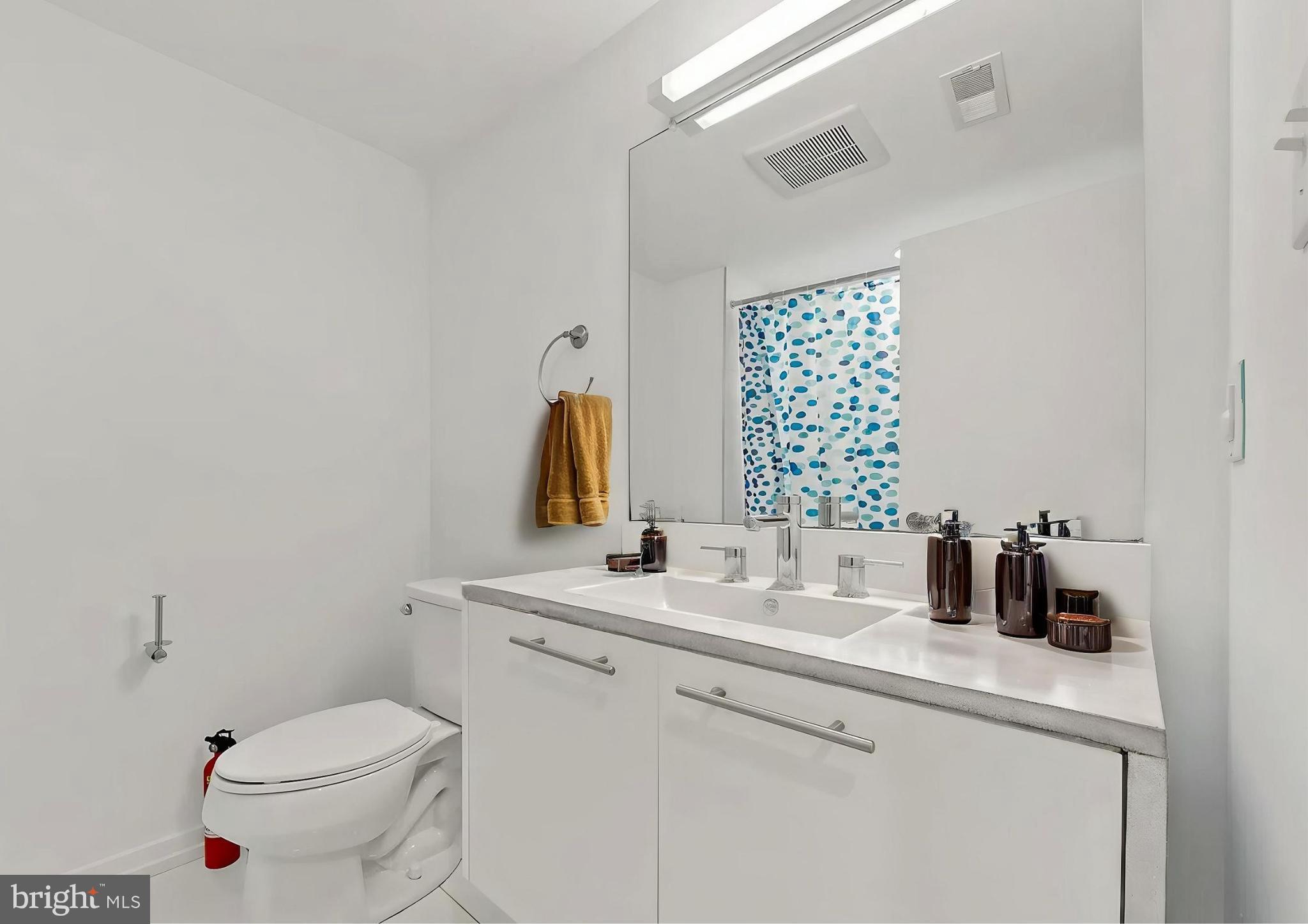 FAIRMOUNT - Residential