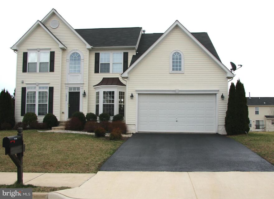 LOVELY THREE LEVEL HOME WELL MAINTAINED FOUR BEDROOM, WITH TWO CAR GARAGE ALSO A LARGE FLORIDA SUN ROOM WALKING CLOSET NEW CARPET, UNFINISHED BASEMENT  GREAT LOCATION JUST MINUTES FROM ROUTE 28 AND 29 JUST MINUTES FROM SHOPPING STORE....