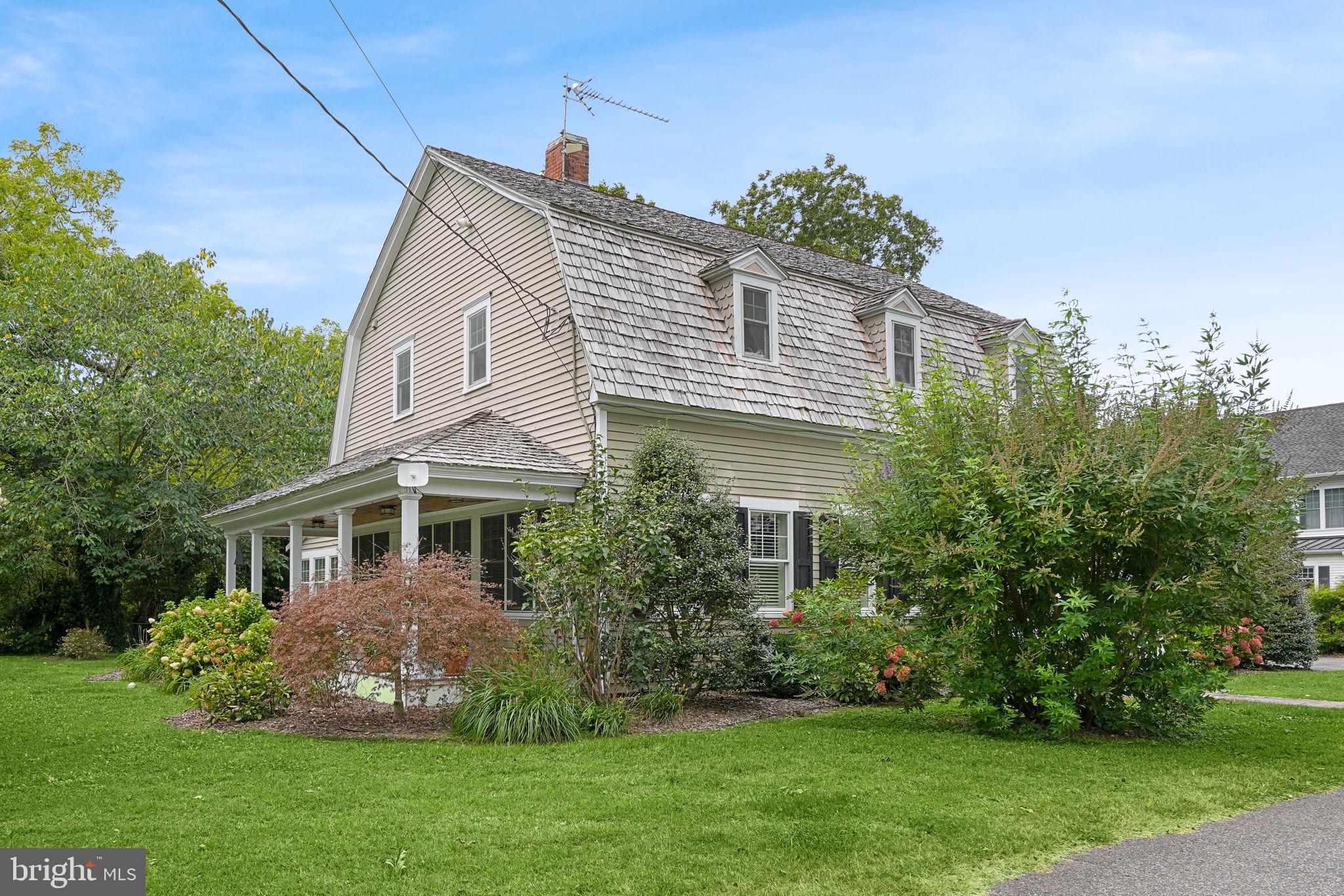 2 SOUTH STREET