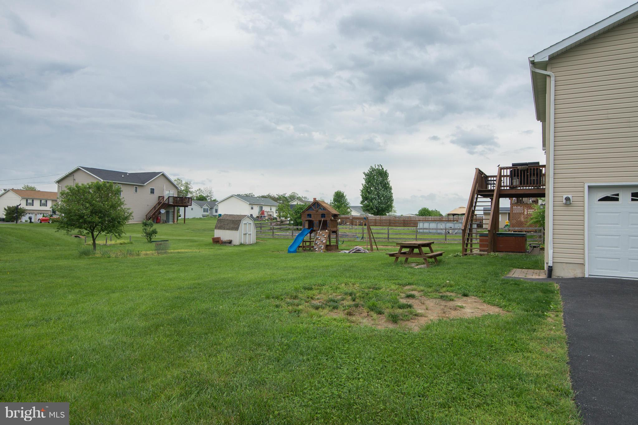 ELIZABETH STATION - Residential