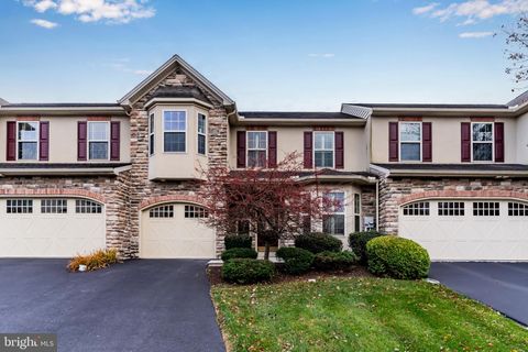 1920 ROXBURY COURT MECHANICSBURG PA 17055