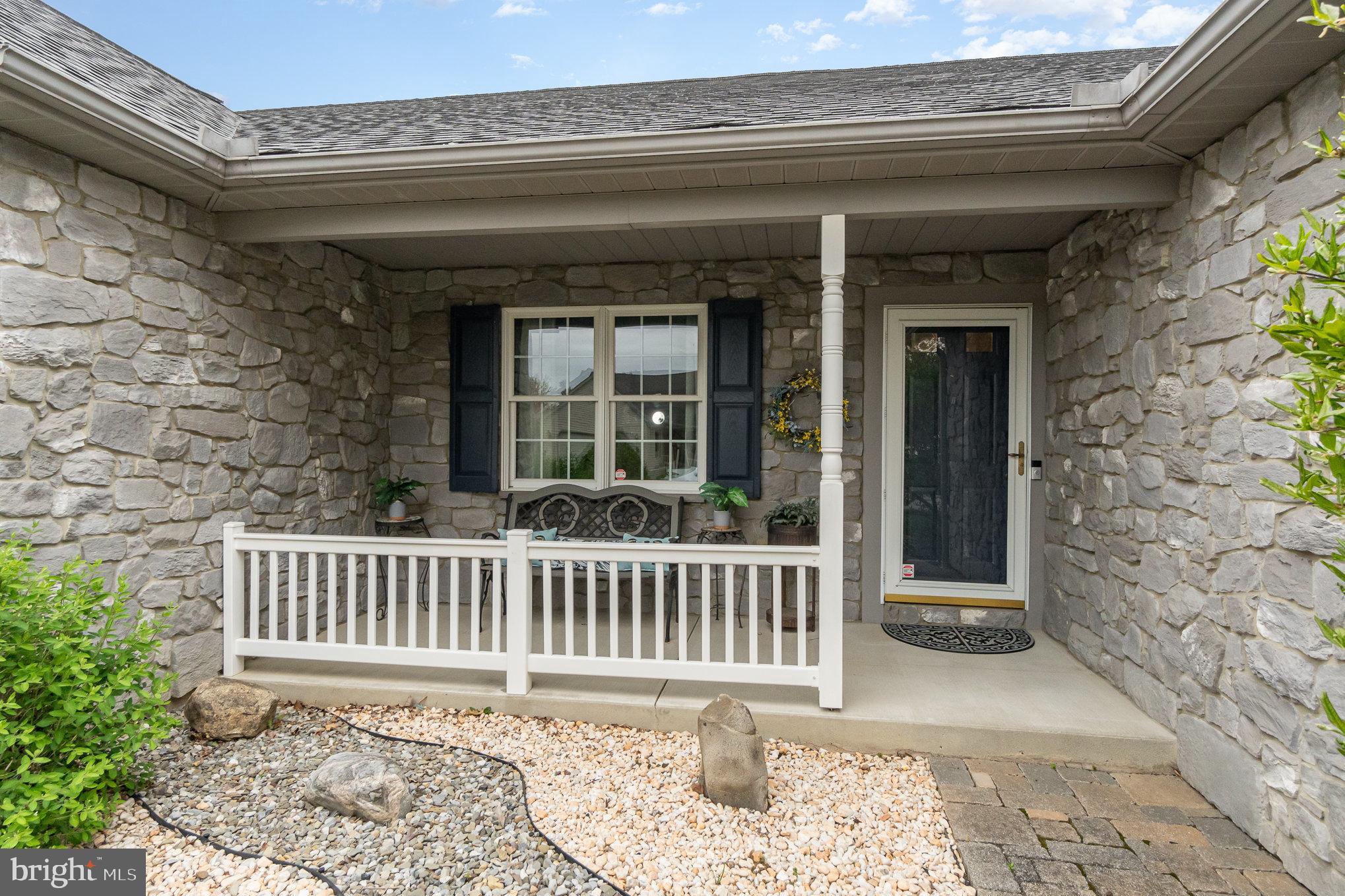 35 SCENIC DRIVE