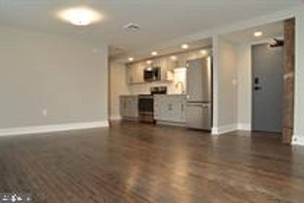 Photo of 2 S Lime Street #7, QUARRYVILLE, PA 17566 (MLS # PALA2084370)