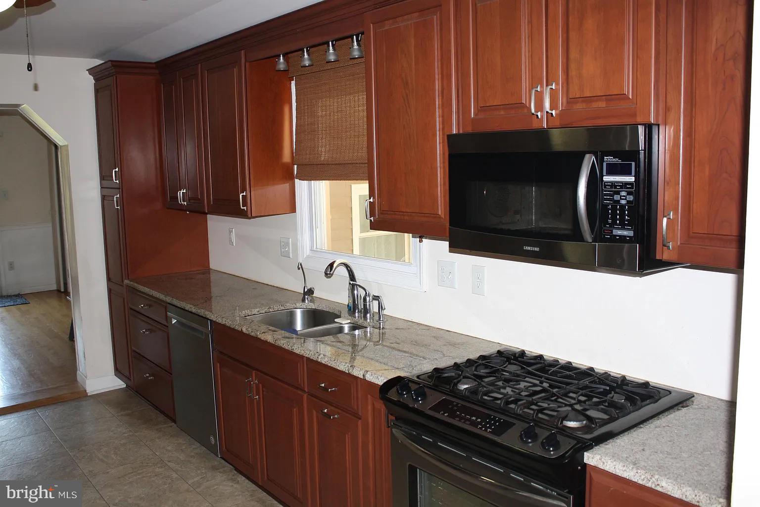 CAMP HILL BOROUGH - Residential