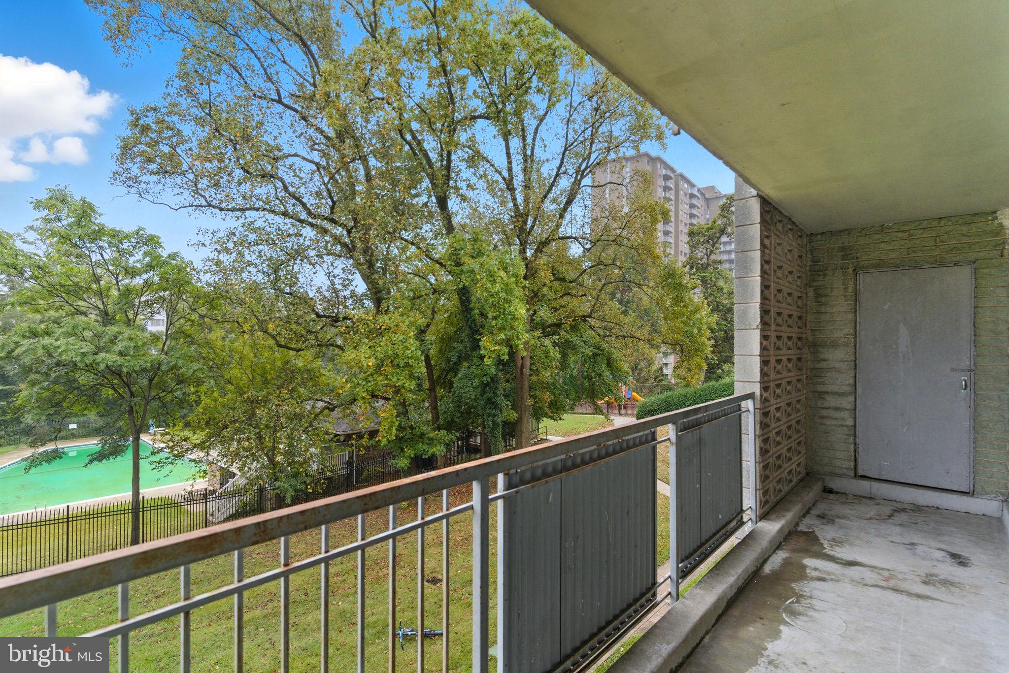 PRESIDENTIAL PARK - Residential