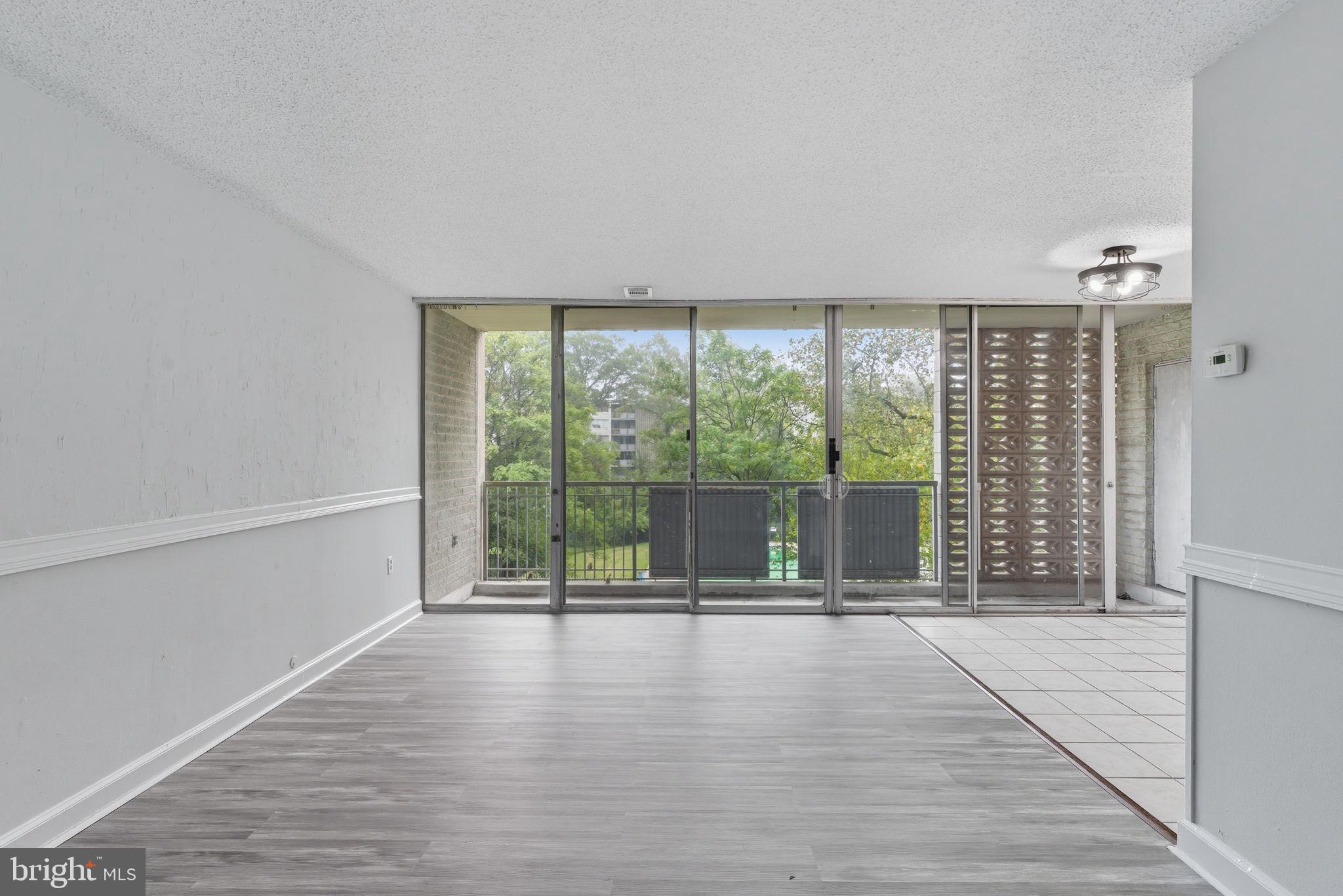 PRESIDENTIAL PARK - Residential