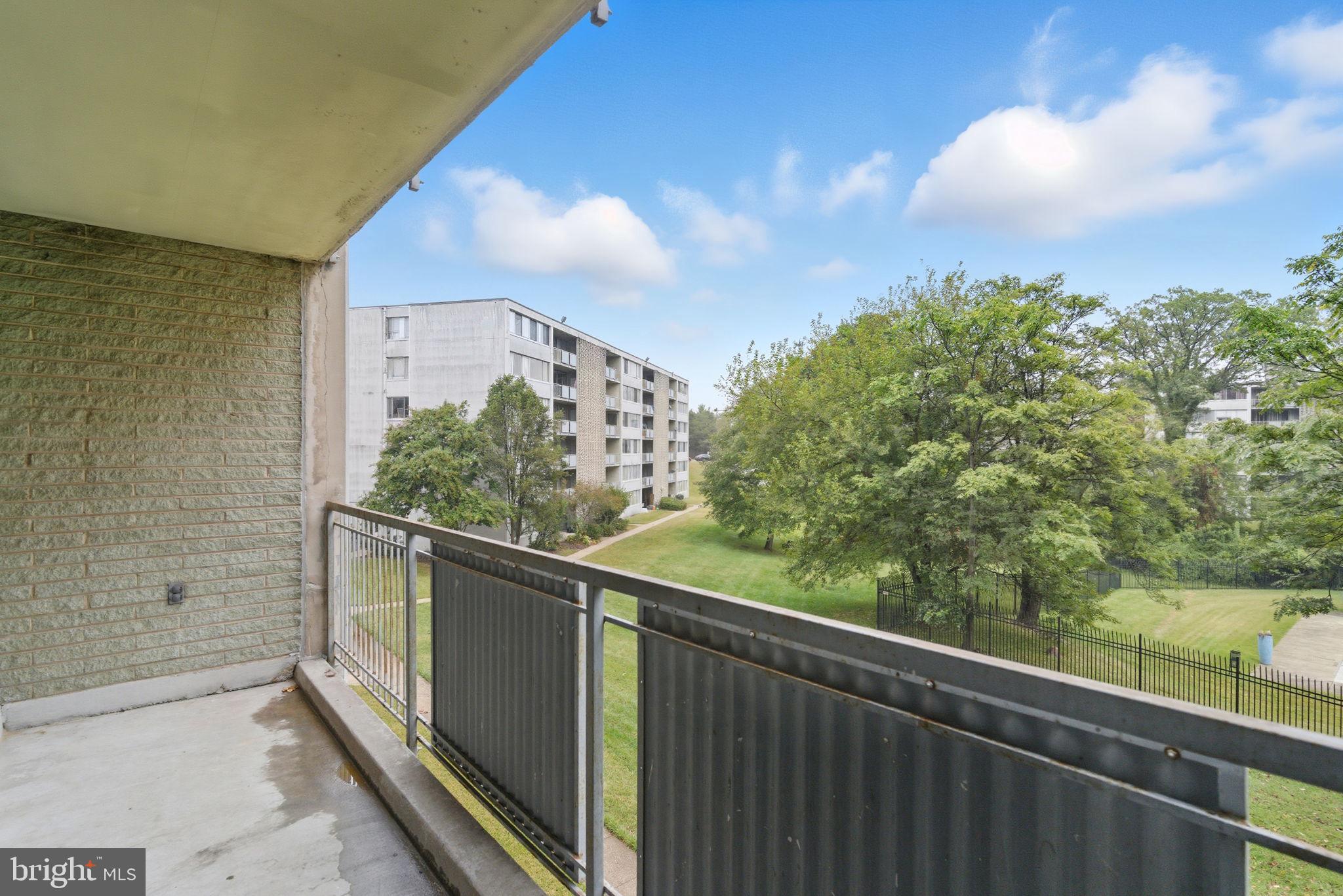 PRESIDENTIAL PARK - Residential