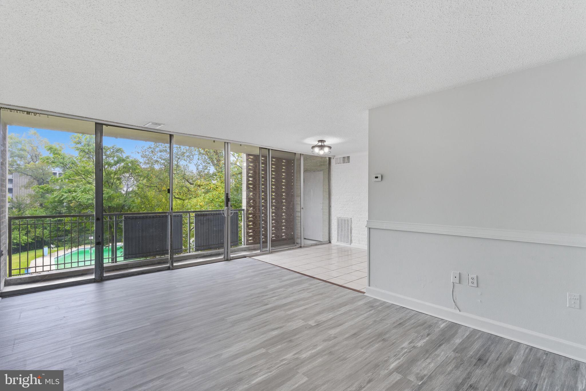 PRESIDENTIAL PARK - Residential