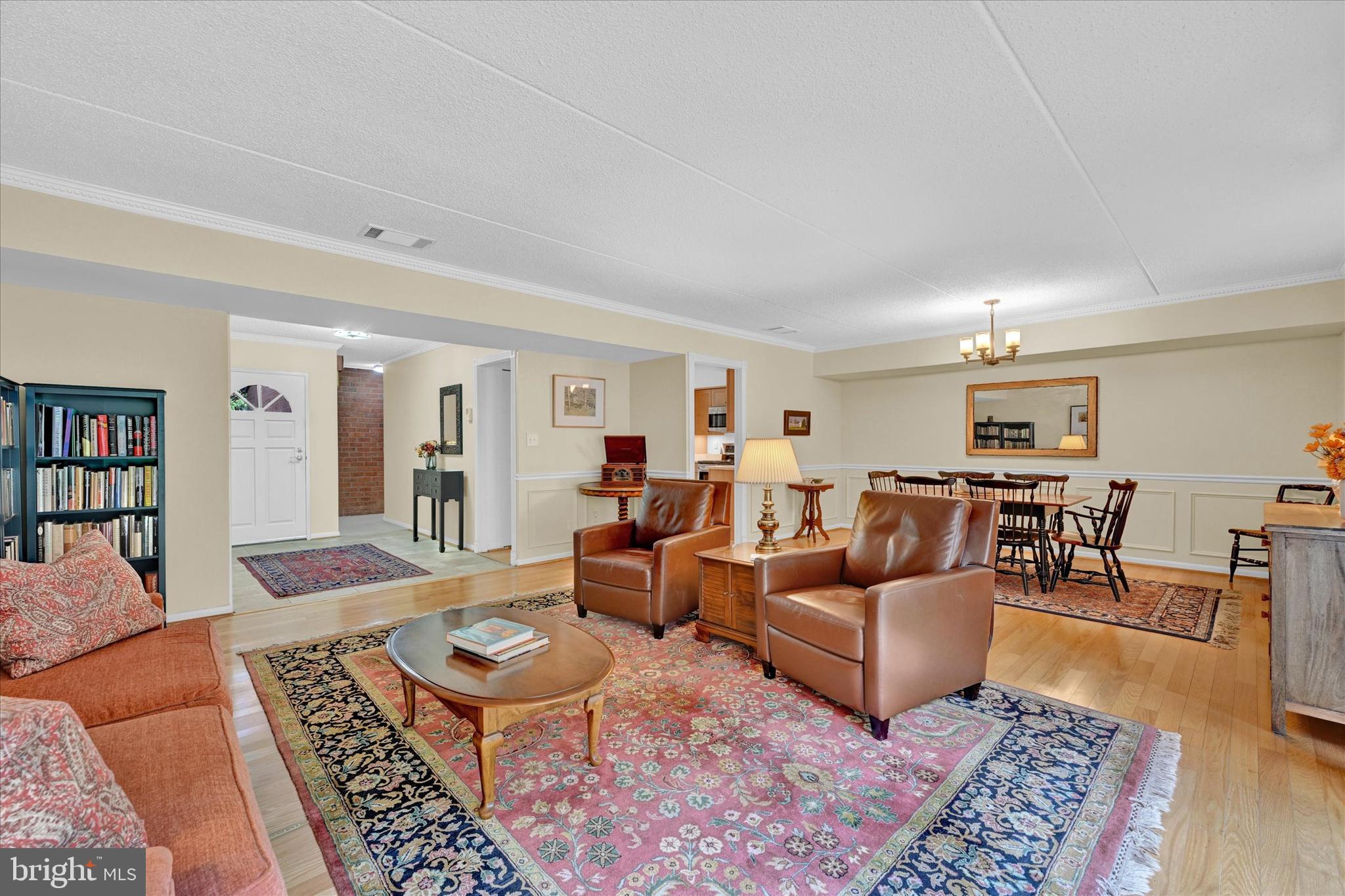 DEERFOX - Residential