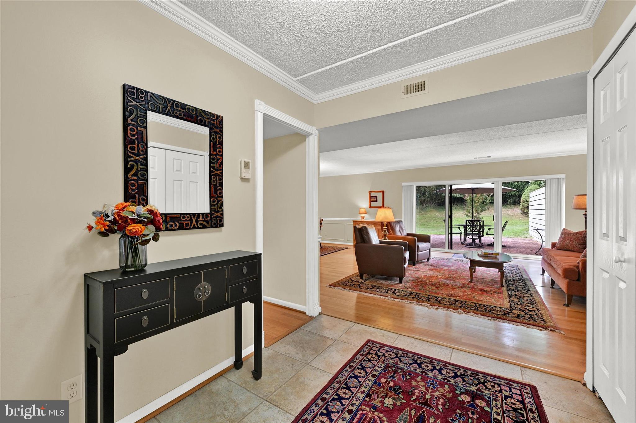 DEERFOX - Residential