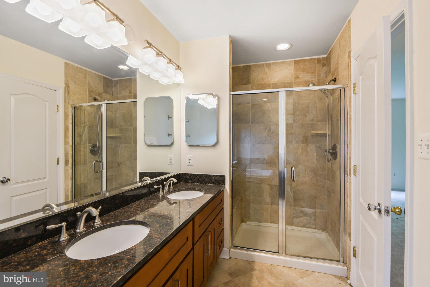 ENCLAVE AT SEVEN OAKS - Residential