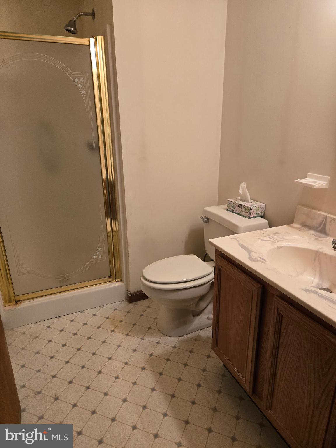 555 HONEYSUCKLE COURT