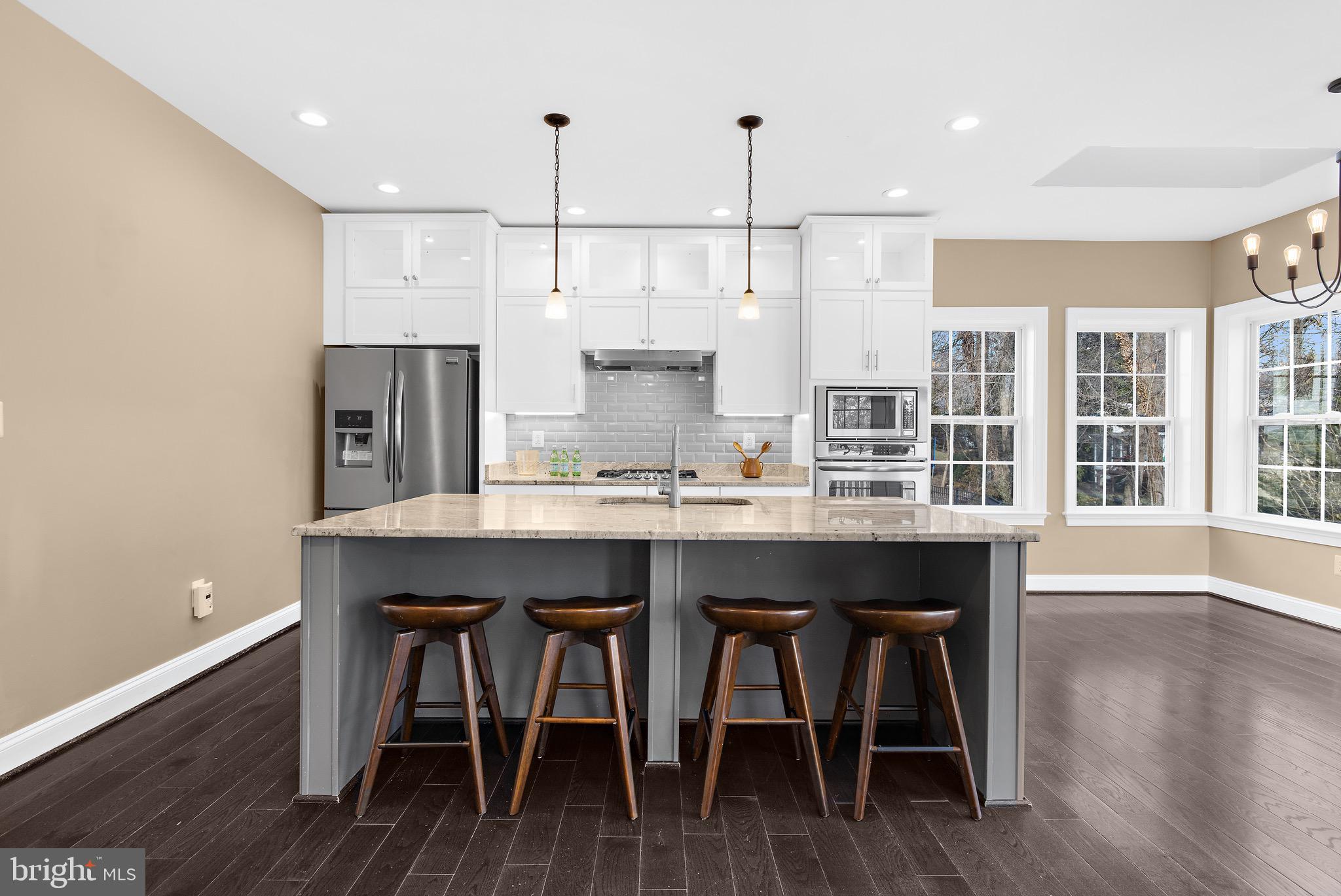 PENDENNIS MOUNT - Residential Lease