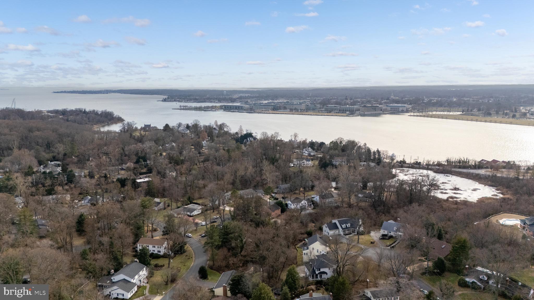 PENDENNIS MOUNT - Residential Lease