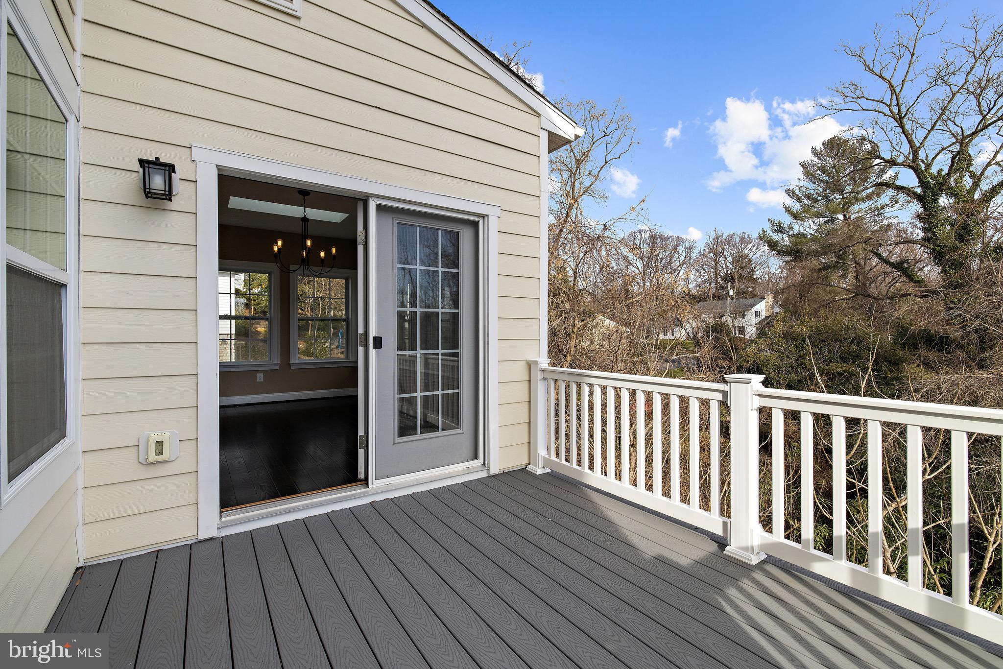 PENDENNIS MOUNT - Residential Lease