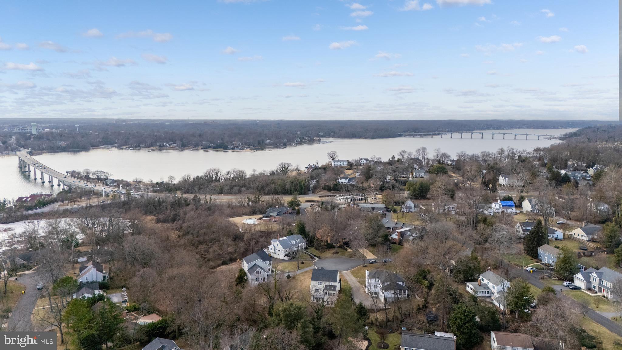 PENDENNIS MOUNT - Residential Lease