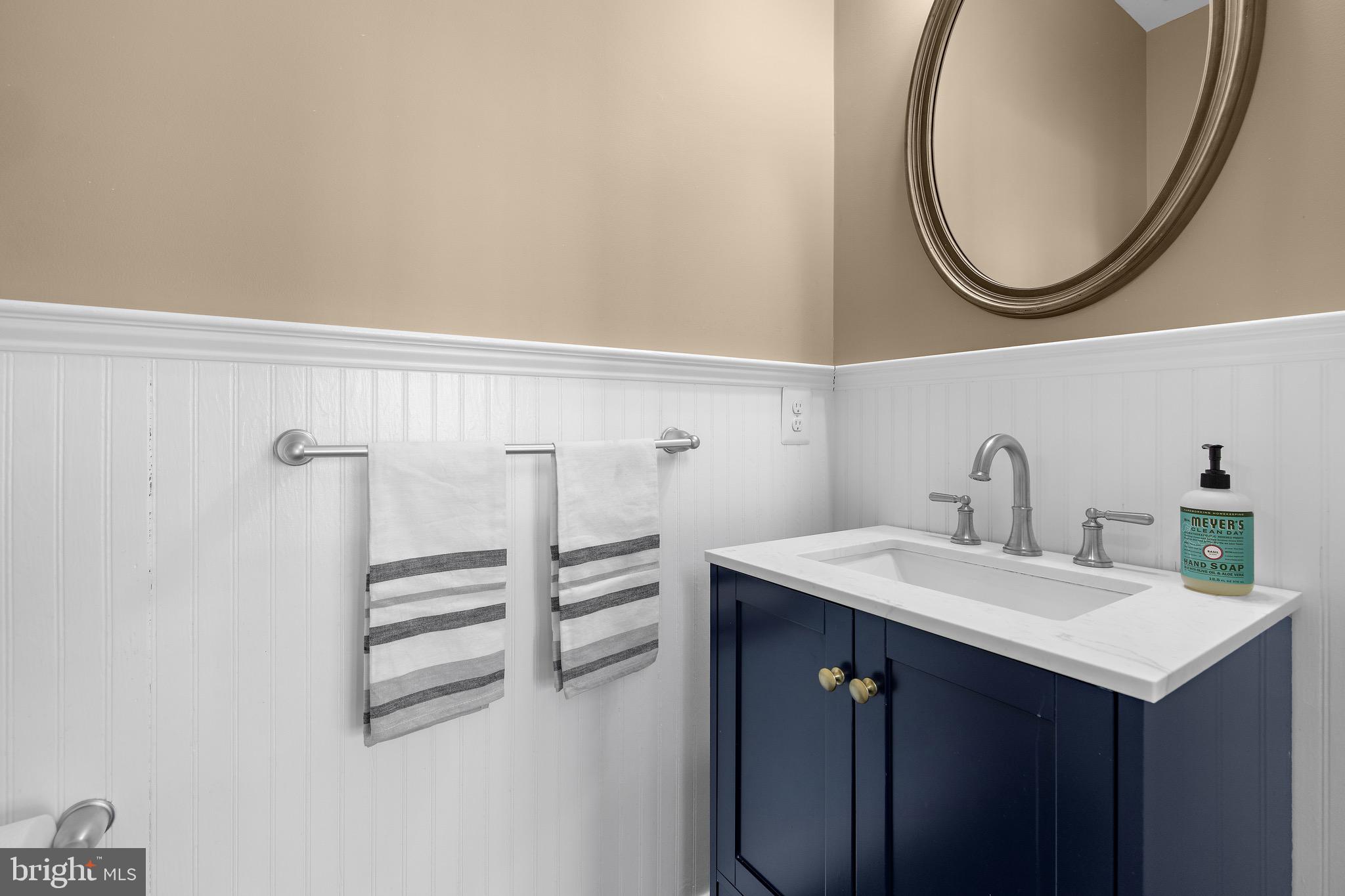 PENDENNIS MOUNT - Residential Lease