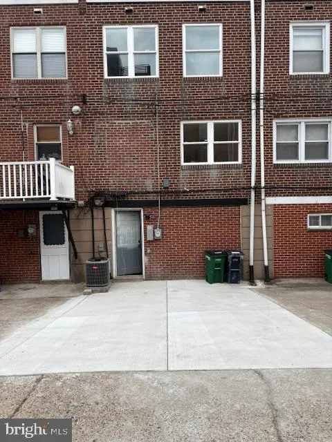 Philadelphia, Pennsylvania 19148, United States, 3 Bedrooms Bedrooms, ,2 BathroomsBathrooms,Residential,Pending,109669