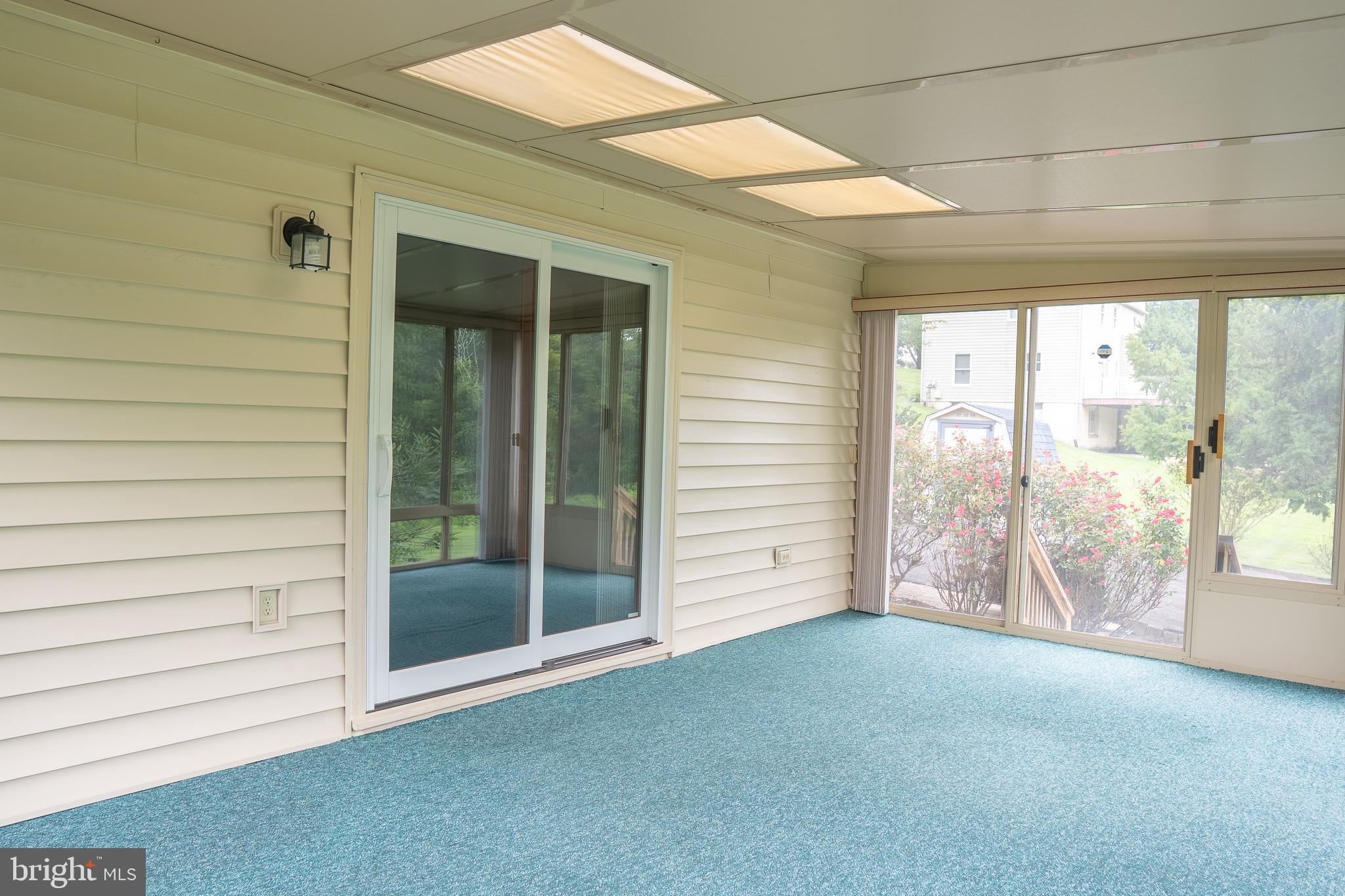 LAND GRANT FARMS - Residential