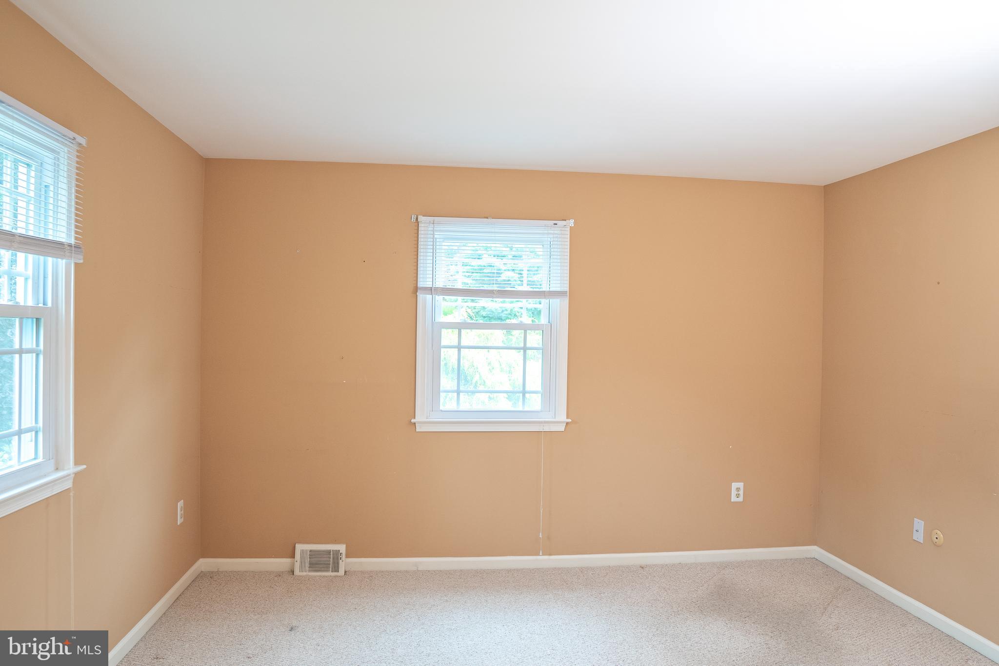 LAND GRANT FARMS - Residential