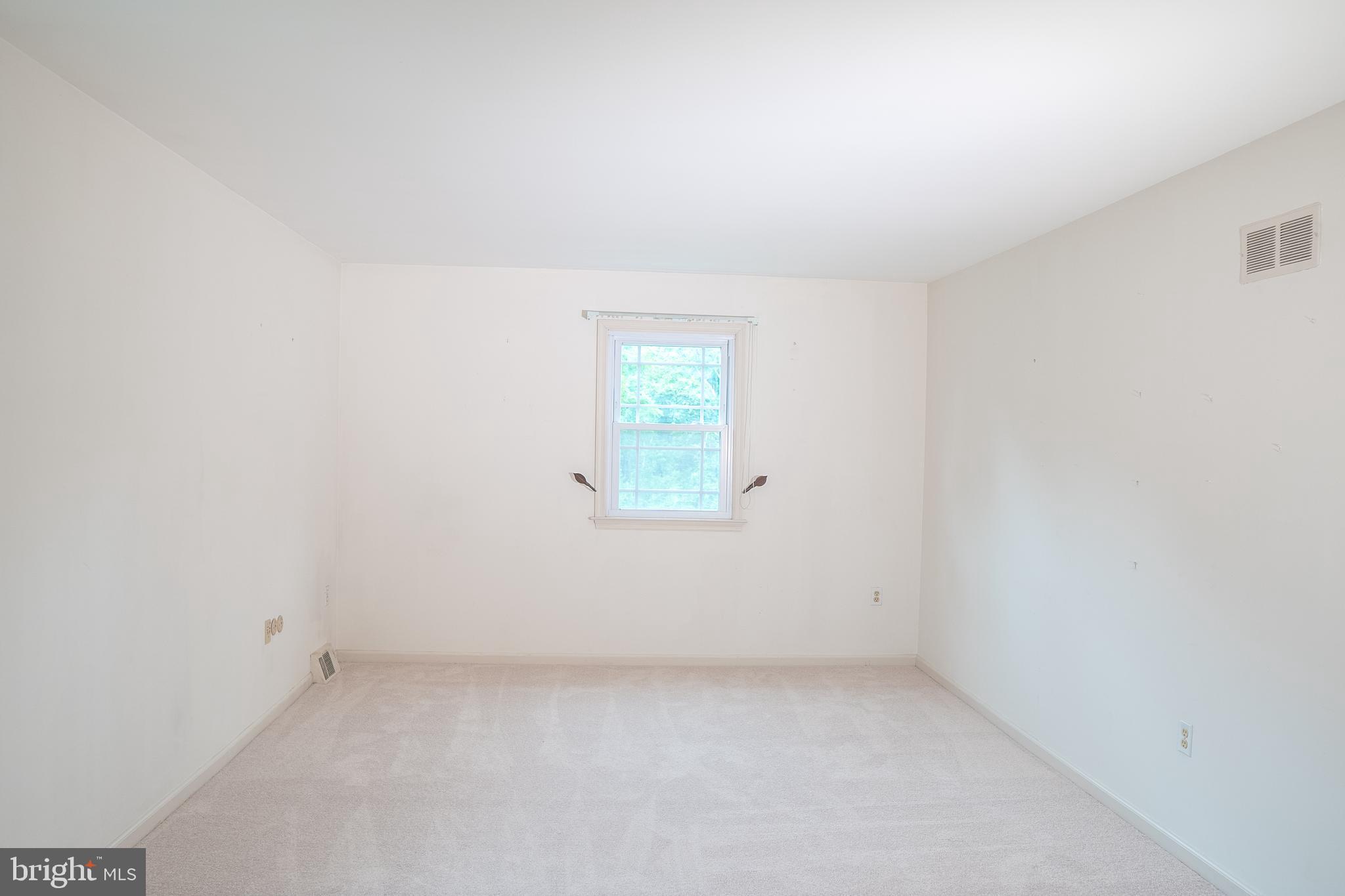 LAND GRANT FARMS - Residential