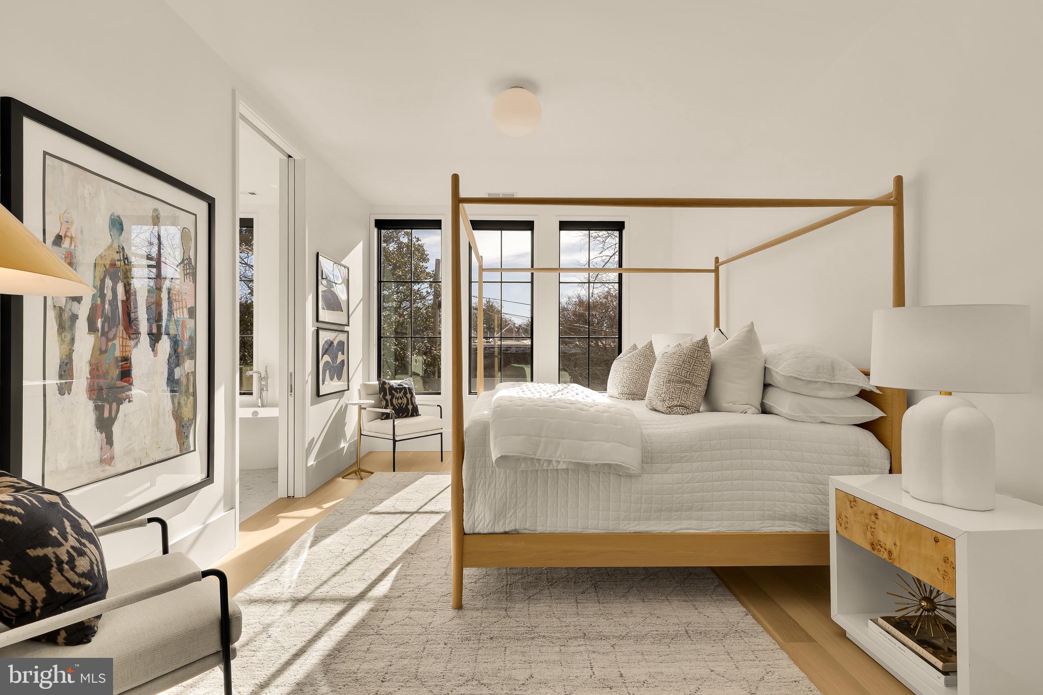 CAPITOL HILL - Residential