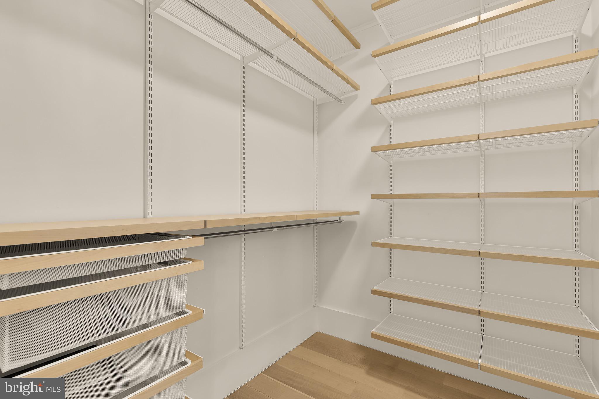 CAPITOL HILL - Residential