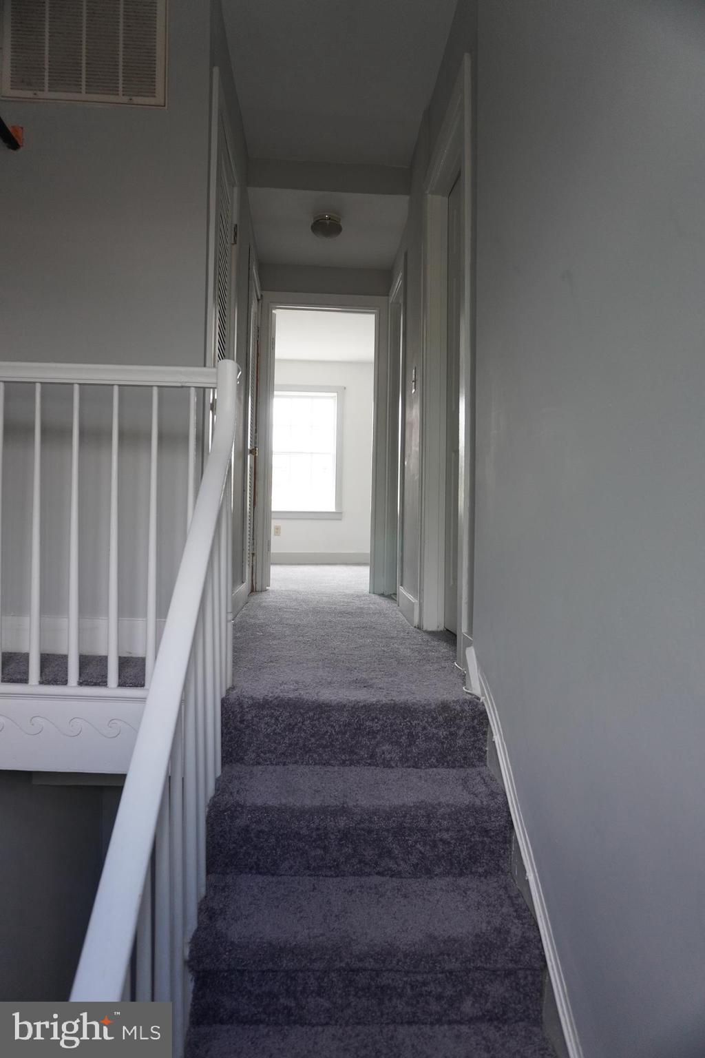 HOLLINS MARKET - Residential Lease