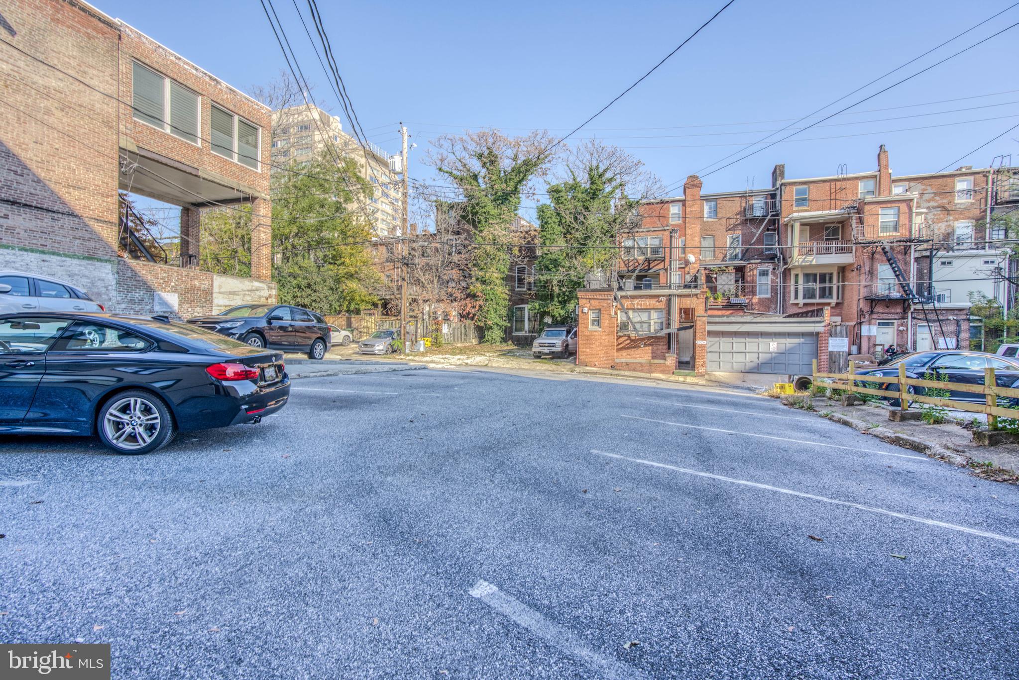 MOUNT VERNON PLACE HISTORIC DISTRICT - Residential Lease