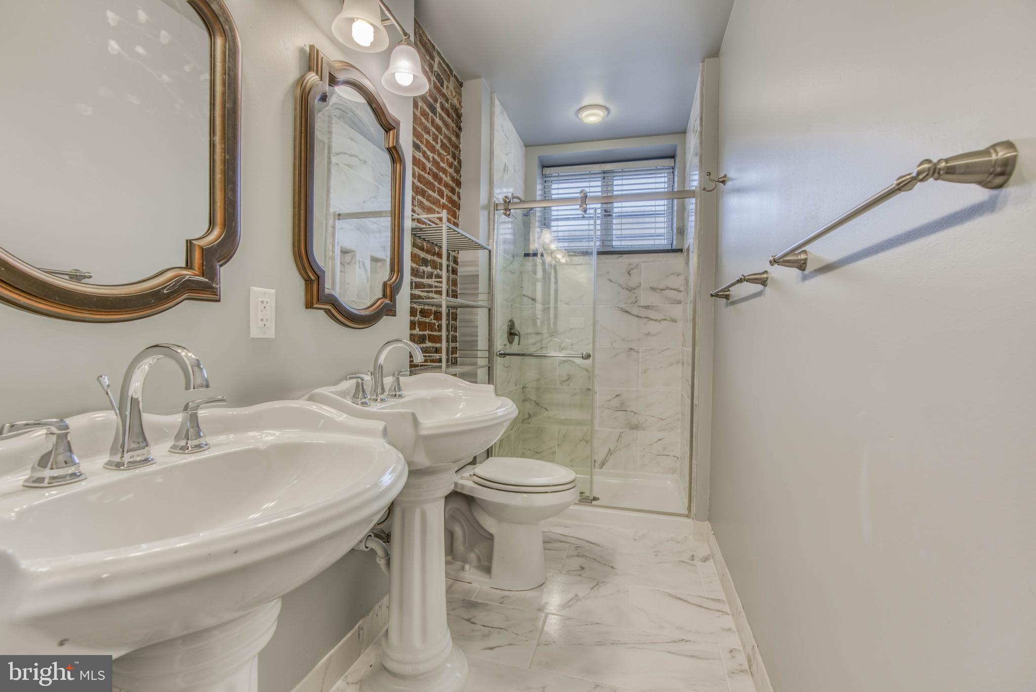 MOUNT VERNON PLACE HISTORIC DISTRICT - Residential Lease