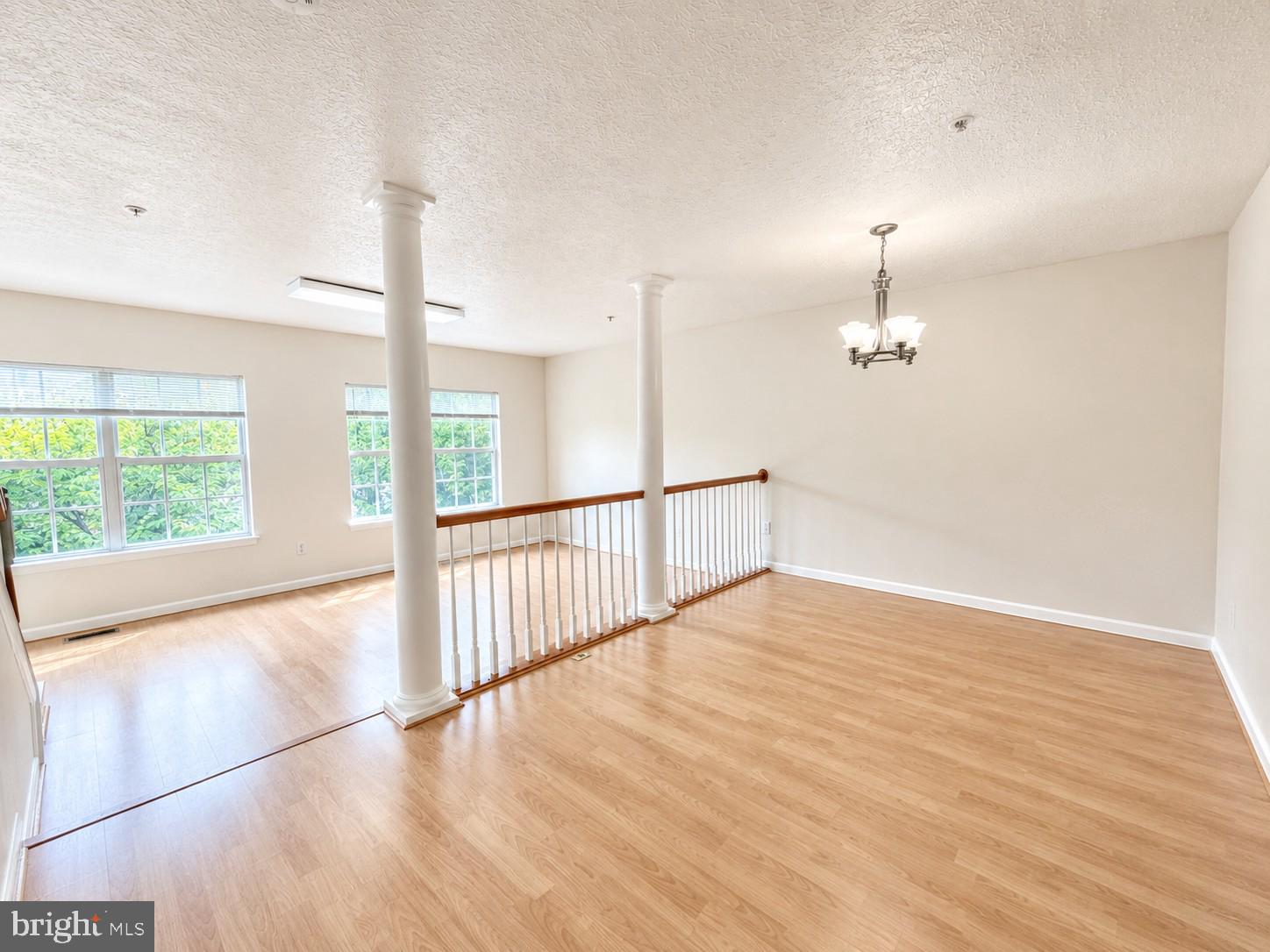 3335 HOLLOW COURT