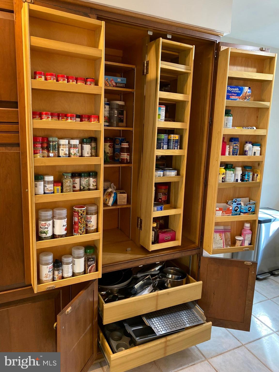 ROBNEL - Residential