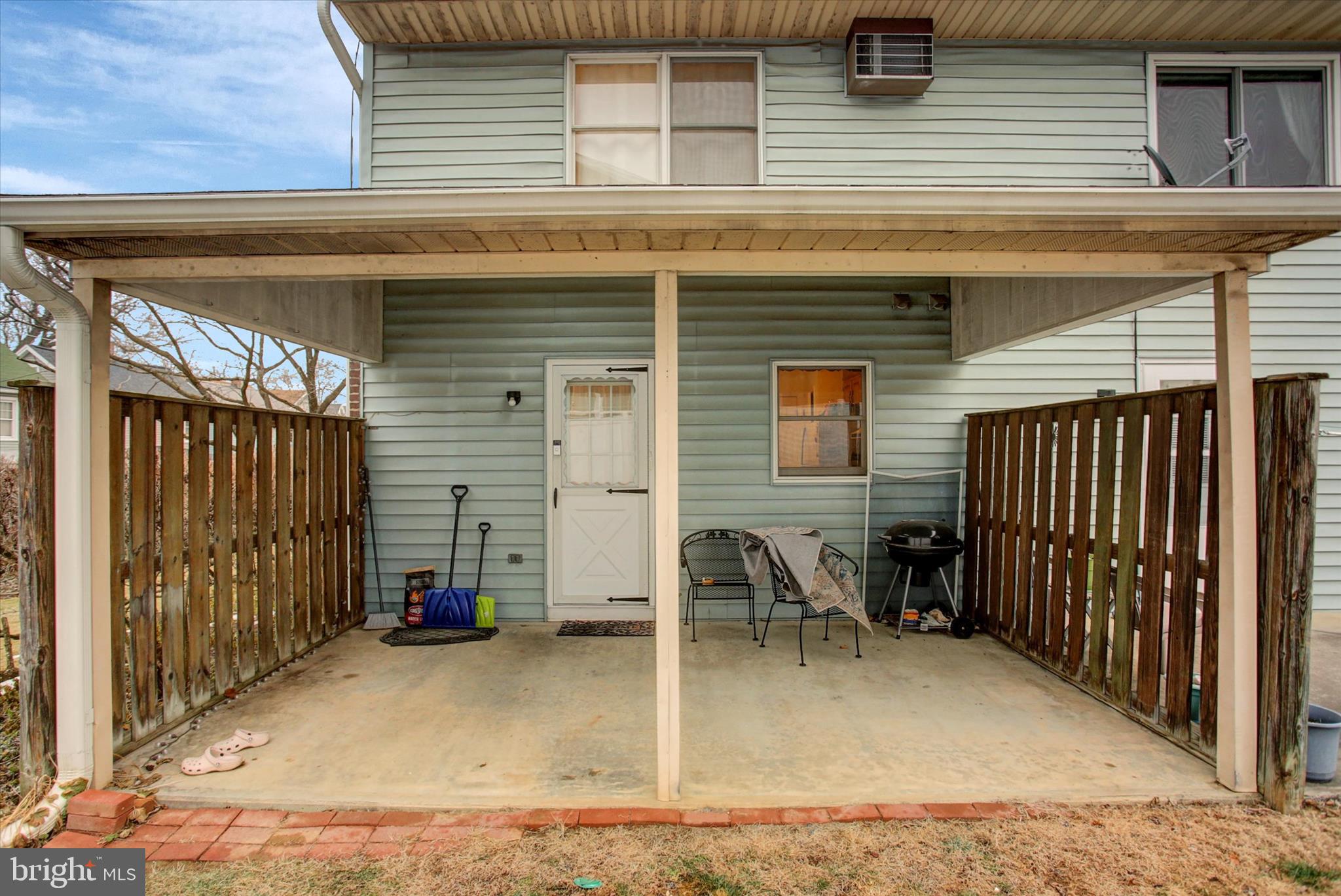 MORNINGSTAR SQUARE - Residential