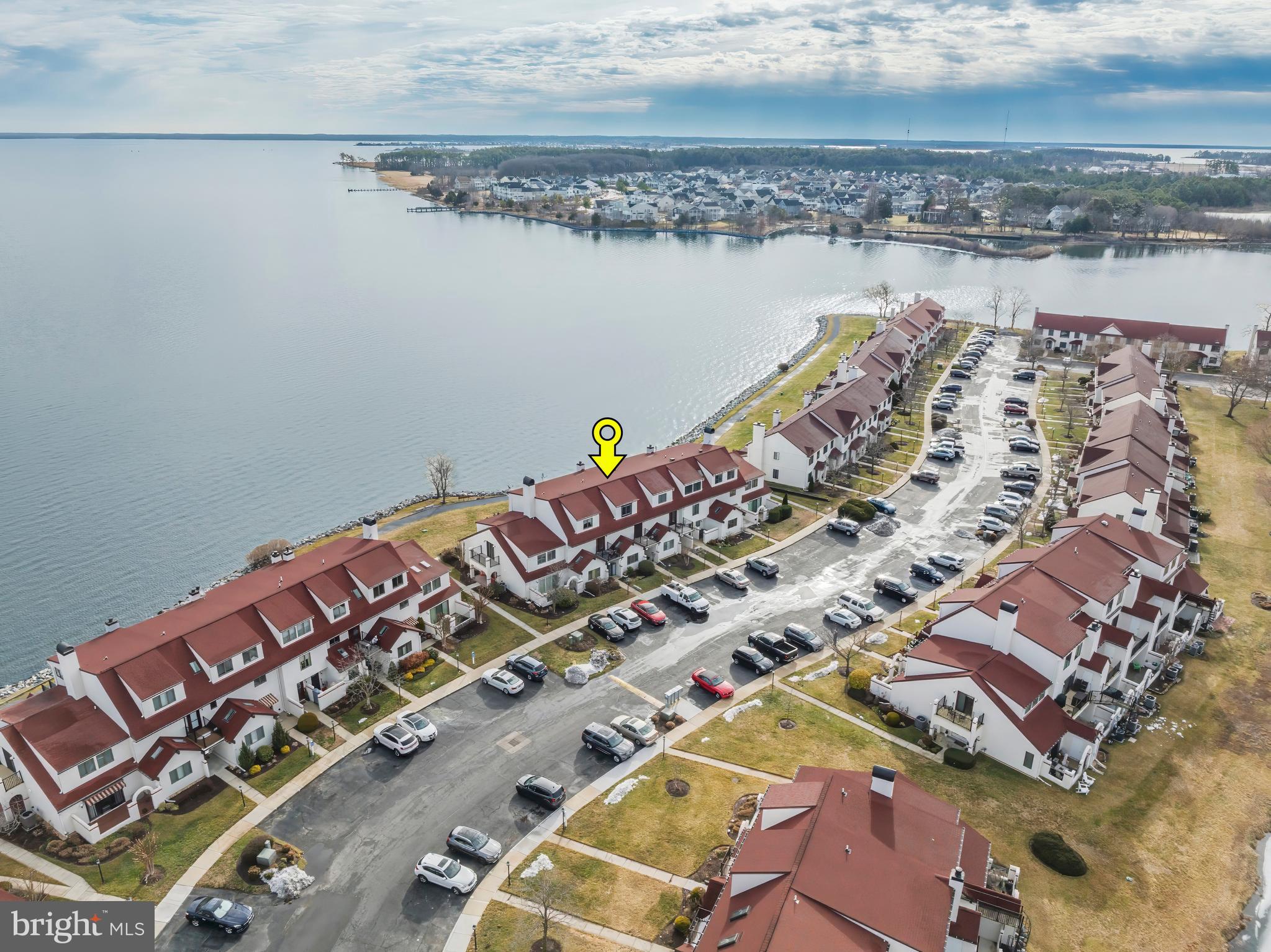 QUEENS LANDING - Residential